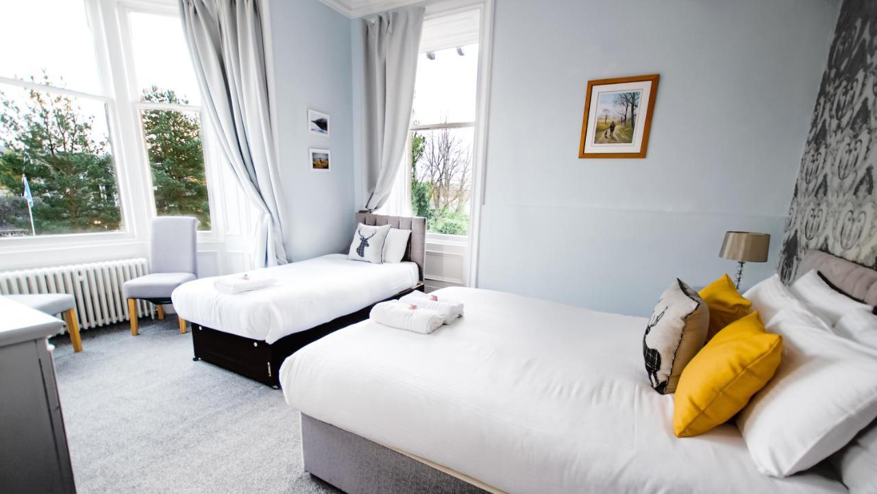 Mcinnes House Rooms With Breakfast Kingussie Buitenkant foto