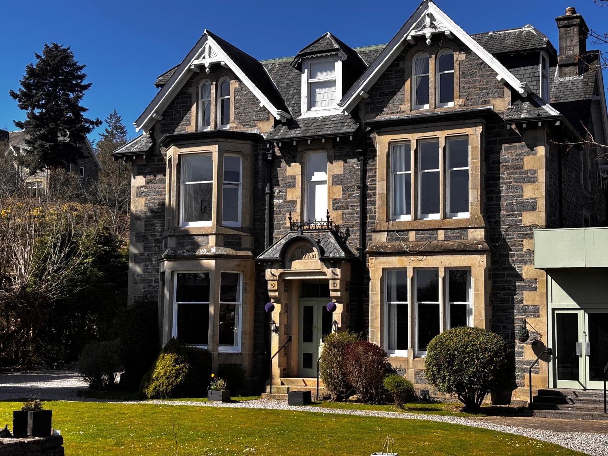 Mcinnes House Rooms With Breakfast Kingussie Buitenkant foto